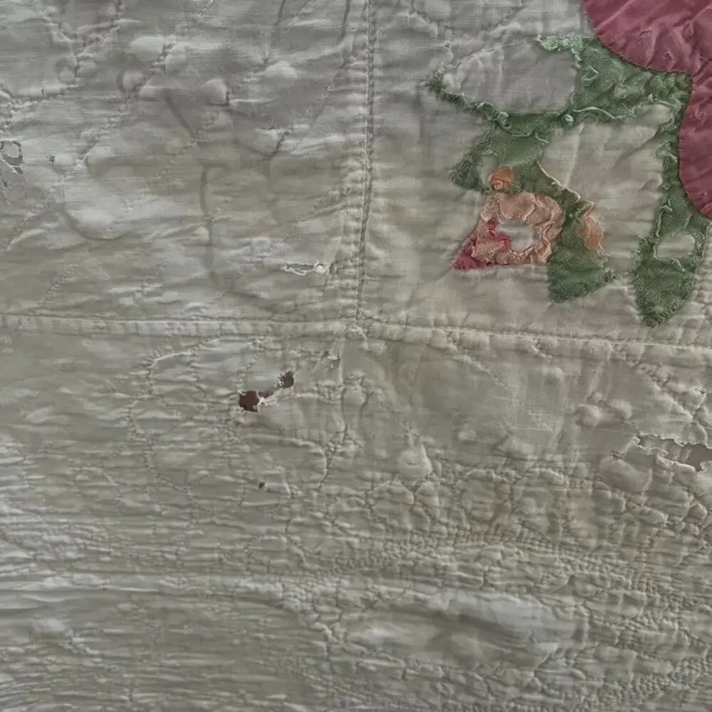 Vintage Handmade Applique Quilt 74 x 85 in Pink Fabric Flowers Green Foliage